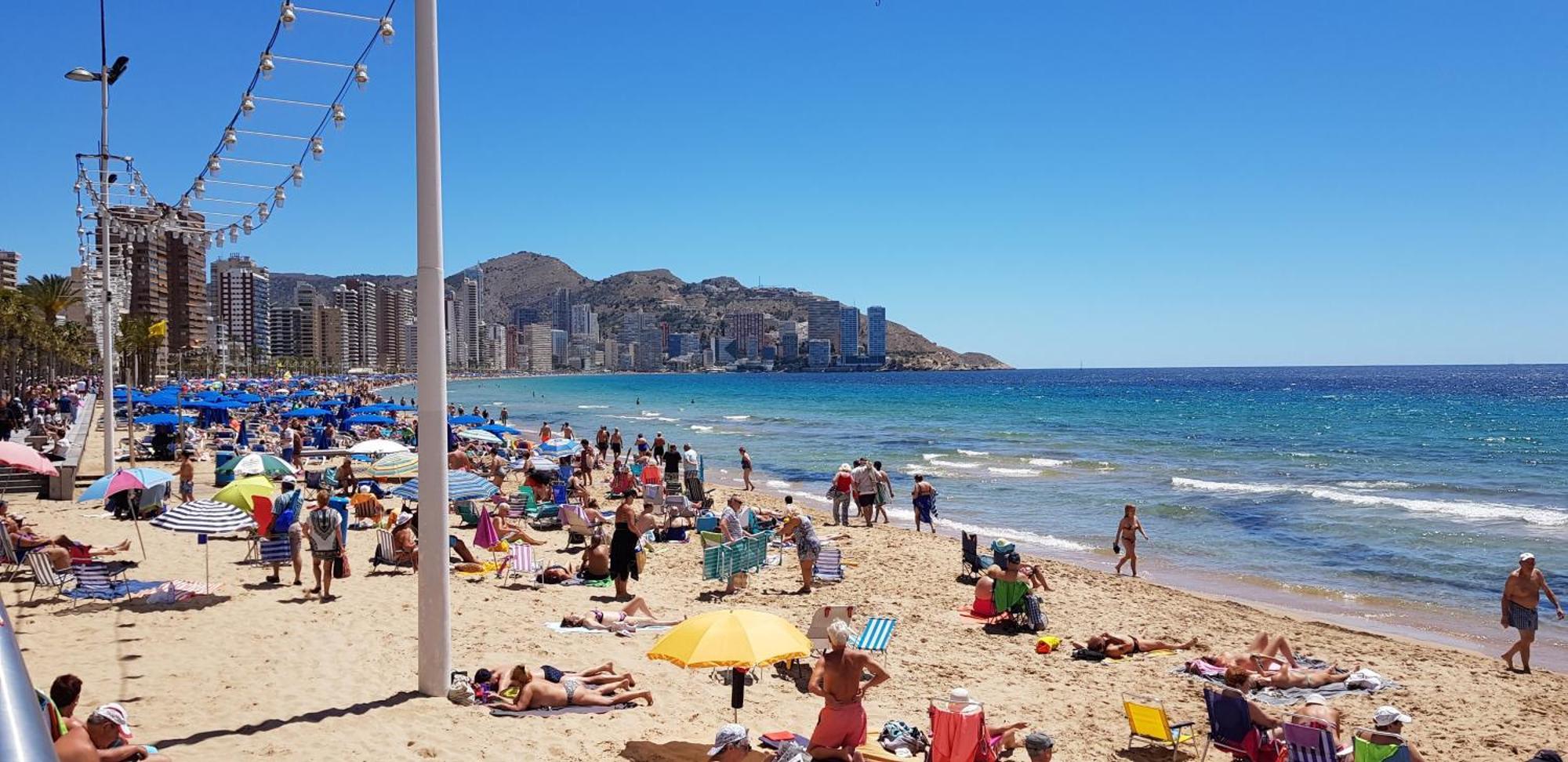 Apartamento Edificio Astoria Benidorm Zewnętrze zdjęcie